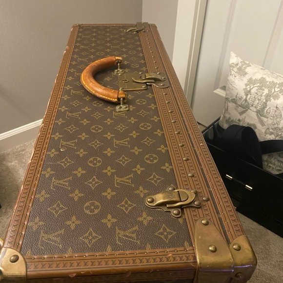VINTAGE LOUIS VUITTON ALZER TRUNK - Picture 4 of 16
